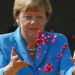 Merkel vedaya hazırlanıyor; tören için punk rock müzik tercih etti