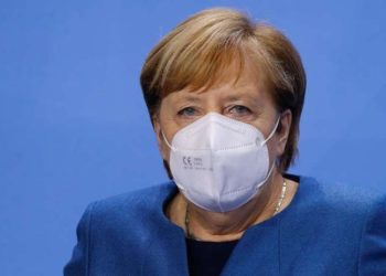 Merkel'den 'Covid-19' uyarısı: Önümüzde çok zor haftalar var