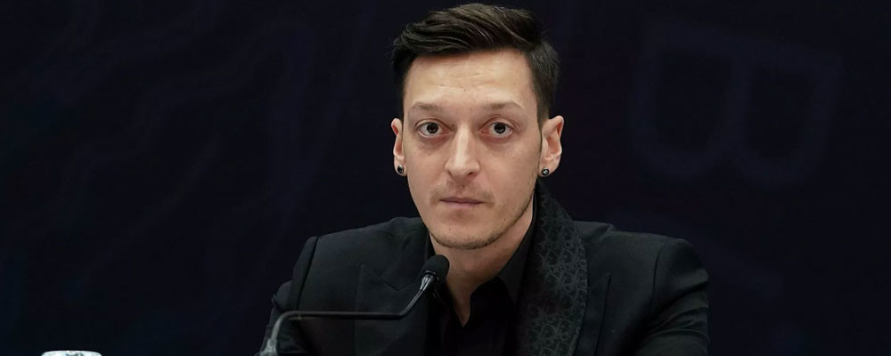 Mesut Özil'in piyasaya süreceği kripto paranın adı belli oldu