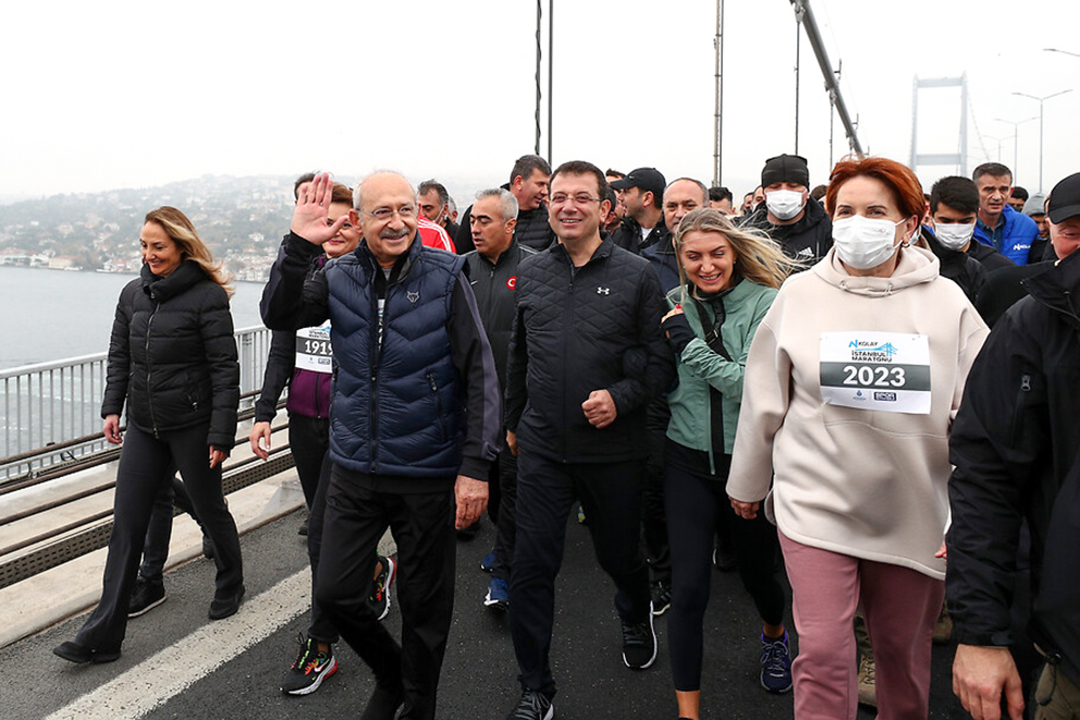 Millet İttifakı liderleri İstanbul Maratonu’na katıldı: Göğüs numaraları dikkat çekti