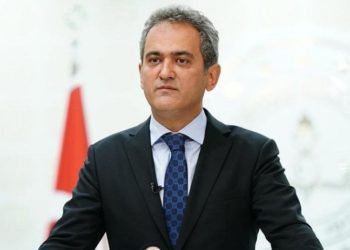 Milli Eğitim Bakanı Özer: Bugün itibarıyla Covid-19 nedeniyle kapalı olan sınıf sayısı 1721