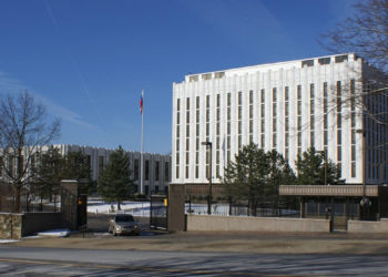 Moskova: ABD, gelecek aylarda en az 54 Rus diplomatı daha sınır dışı edecek