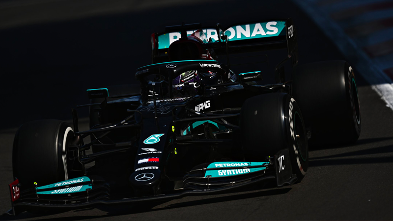 Motor değişikliğine giden Hamilton, 5 sıra grid cezası aldı