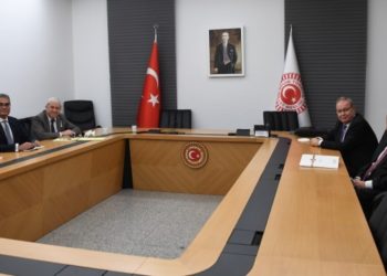 Muhalefet partileri  ‘ekonomi’ gündemiyle toplandı