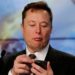 Musk'tan takipçilerine soru: Tesla hisselerimin yüzde 10'unu satmalı mıyım?