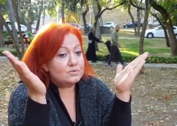 Natali Avazyan, durumu ağırlaşan annesi için dua istedi