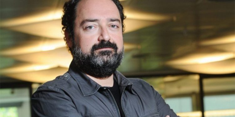 Nevzat Aydın, CEO'luğu bıraktı, başkanlığa oynuyor