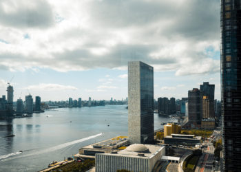 New York’ta aşı olmayan belediye çalışanları izne çıkarıldı