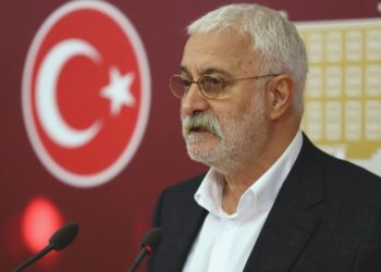 Oluç: Ekonomik kurtuluş savaşı yok, iktidarı kurtarma savaşı var