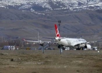 Omicron varyantı nedeniyle 71 Türkiyeli Güney Afrika'dan tahliye edildi