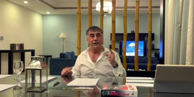 Peker: Doların 11,5 TL olmasında senin verdiğin takipsizlik kararının payı büyük