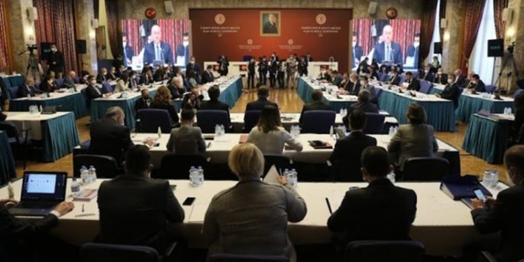 Peköz, AKP’nin tezkereye verdiği ‘hayır’ı hatırlattı