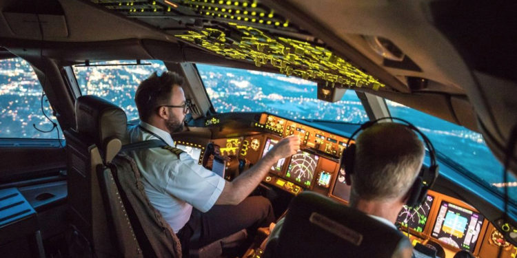 Pilotların maaşı da uçuyor: Türkiye’de hangi meslek ne kadar kazandırıyor?