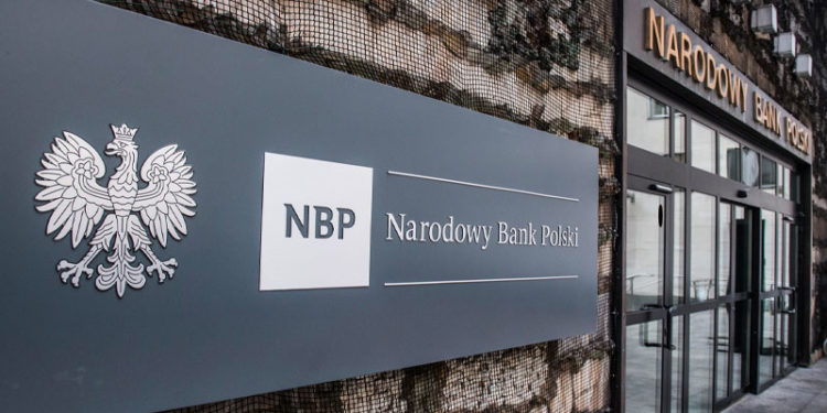 Polonya Merkez Bankası, politika faizini 16 ayın en yüksek seviyesine çıkardı