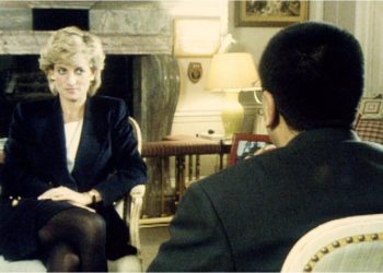 Prenses Diana'nın yakın arkadaşı, The Crown'ın senaryo ekibinden ayrıldı;  "Hikayesi doğru ve saygılı bir şekilde aktarılmıyordu"