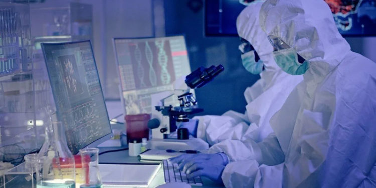 Prof. Ağırbaşlı: Covid-19'a yakalanan kişilerde savunma proteini düzeyi 'şalterler kapanırcasına' çok düşük düzeylere iniyor.