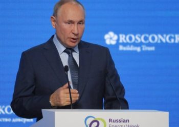 Putin: ABD'nin Avrupa'ya füze sistemi yerleştirme planları büyük bir tehdit oluşturuyor