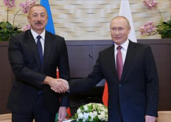 Putin ve Aliyev Soçi’de bir araya geldi; Dağlık Karabağ'daki gelişmeler konuşuldu