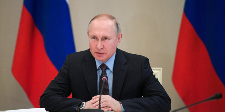 Putin'den Batı'ya "Kırmızı çizgilerimizi hafife almayın" uyarısı