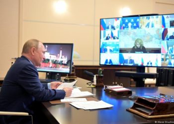 Putin'den "SİHA'lara hız verin" talimatı