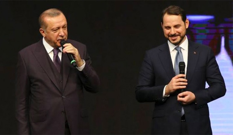 Rasim Ozan Kütahyalı'dan dikkat çeken yorum: Ekonomide Berat Albayrak'sız bir yıl