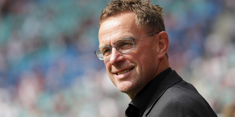 Resmen açıklandı; Manchester United, menajerlik koltuğunu sezon sonuna kadar Ralf Rangnick'e emanet etti