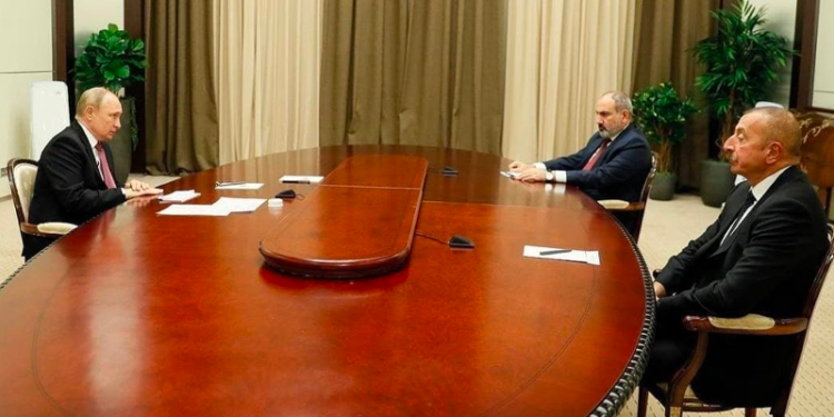 Rusya, Azerbaycan ve Ermenistan’dan ortak bildiri; sınırların tekrar belirlenmesi için komisyon kurulacak