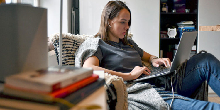 Rusya'da bir bölge, aşısızlara özel kısıtlamalar getirdi