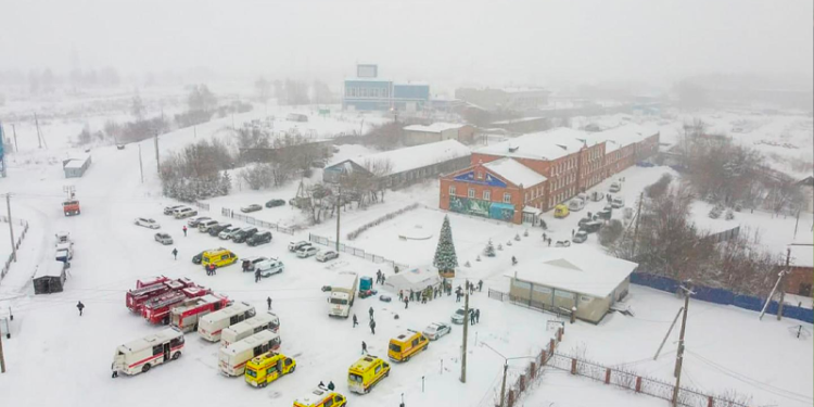 Rusya'da kömür madenindeki yangında ölü sayısı 52'ye yükseldi