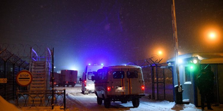Rusya’da kömür madeninde yangın: 11 işçi öldü, 46 kişi yeraltında mahsur kaldı