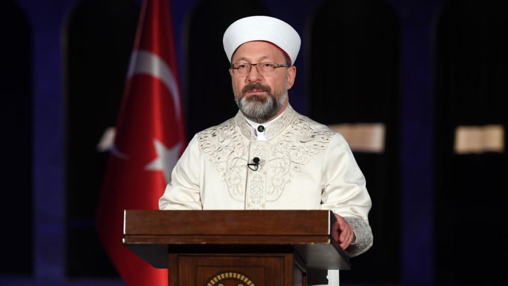 Sözcü yazarı Doğru: Erdoğan'ın 'Ekonomik Kurtuluş Savaşı' ilan ettiği gün Diyanet İşleri Başkanı 'dev bütçeyi' az buldu