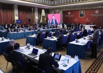 Sarayın harcamalarına tepki AKP'li vekili kızdırdı