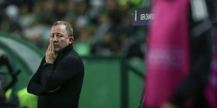 Sergen Yalçın: Kaybedilen maçların, oynanan oyunların sorumlusu benim, oyuncular değil