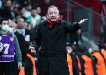 Sergen Yalçın: Çözüm bulamıyoruz, söylenecek fazla bir şey yok