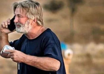 Sette kazara birini öldüren Alec Baldwin’e dava: Kurşun beni kılpayı ıskaladı