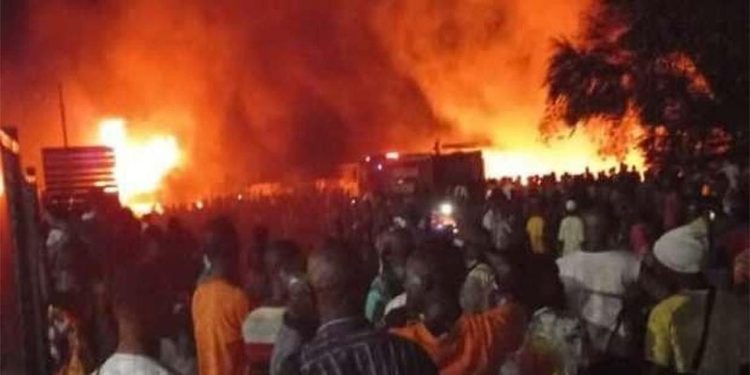 Sierra Leone'deki tanker patlamasında çok sayıda kişi hayatını kaybetti
