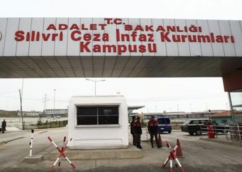Silivri Cezaevinde kaloriferler yanmıyor: ‘Askeri öğrenciler aylardır soğuk suyla yıkanıyor’