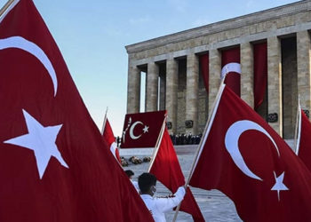 Spor camiasından '10 Kasım' mesajları