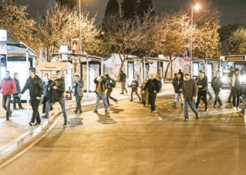 Sözcü yazarı Turan: Kalıcı yaz saati uygulamasıyla vatandaşa işkence çektirerek her yıl sadece 1 milyar lira tasarruf edilmiş!