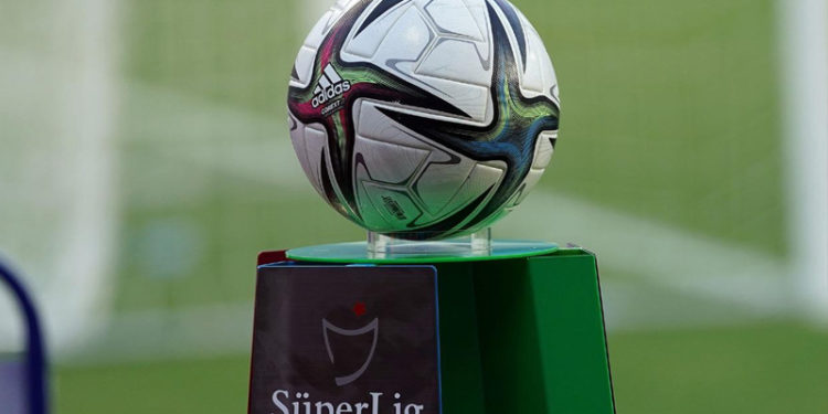Süper Lig'de 12. hafta heyecanı başladı; işte haftanın programı