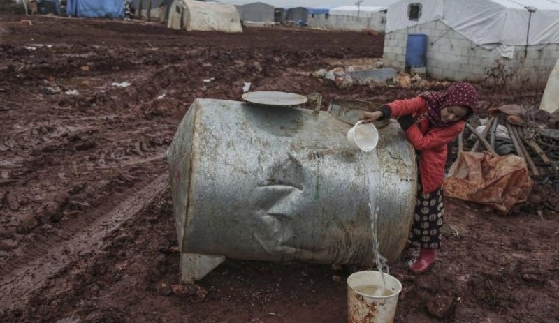 'Türkiye destekli cihatçılar suyu silah olarak kullanıyor'