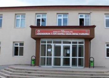 Tedavi edilmeyen hasta tutuklu yaşamını yitirdi