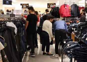 Ticaret Bakanlığı'ndan 'efsane cuma' uyarısı: Fiyatı artırılmış ürün üzerinden yapılan indirim kampanyalarına karşı dikkatli olunmalı