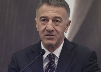 Trabzonspor Kulübü Başkanı Ahmet Ağaoğlu: Şampiyon olduğunuz zaman her şeyin yeni başladığı gündür