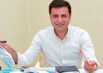 Tutuklu Yazarlar Günü'nde PEN Almanya'dan Selahattin Demirtaş vurgusu
