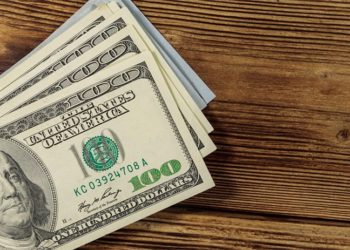 Türk Lirası serbest düşüşte: Dolar 10,46 TL seviyesini geçti