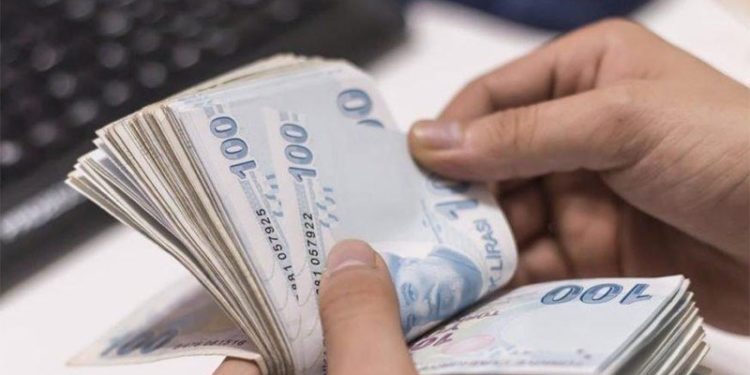 Türk-İş'ten asgari ücret hamlesi: Milletin tebessüm edeceği rakam gelirse 'evet' deriz