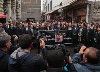 Türkan Elçi: Adaletin sağır kulağına bağırıyoruz