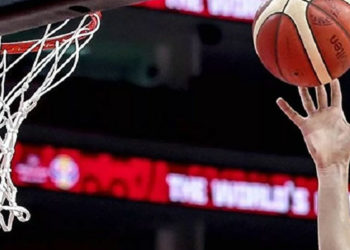 Türkiye Basketbol Federasyonu, salonlara yüzde 100 kapasite ile seyirci alınmasına karar verdi
