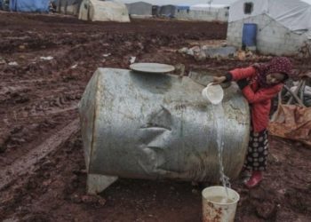 'Türkiye destekli cihatçılar suyu silah olarak kullanıyor'